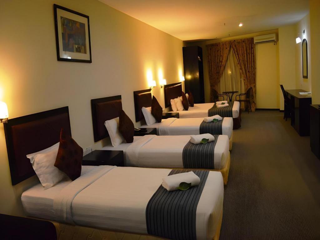 Goldsands Hotel Langkawi Pantai Cenang  Ngoại thất bức ảnh